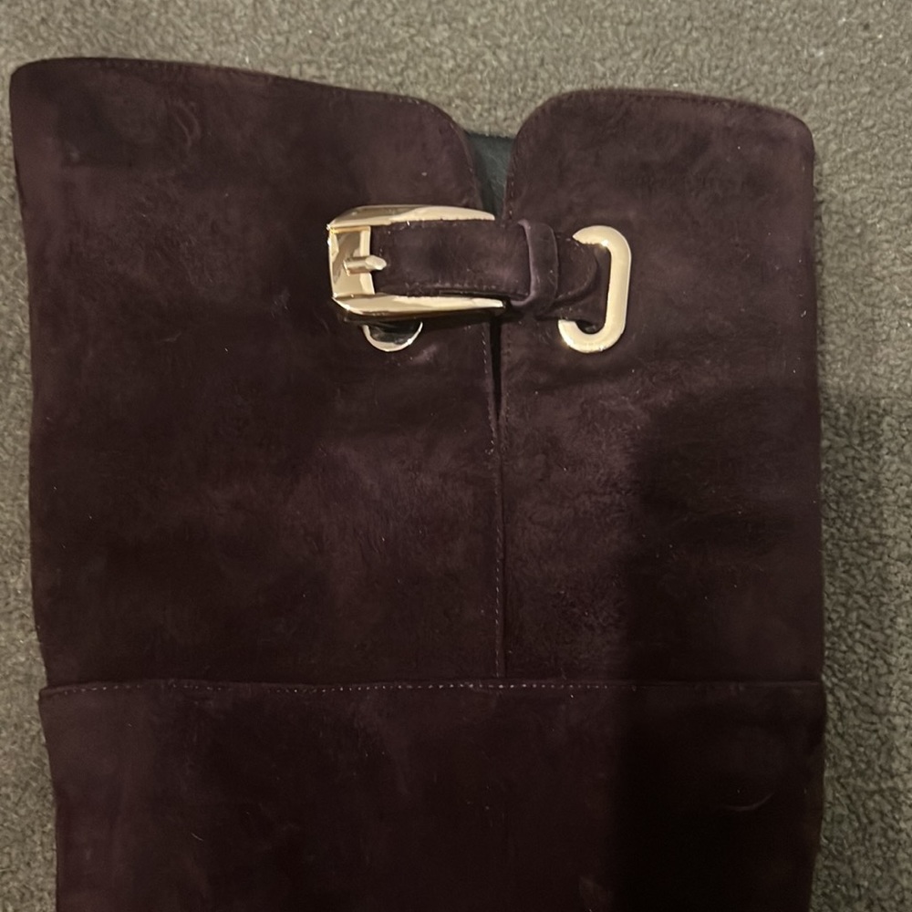New in box over the knee suede boots Cellini brand. - Picture 2 of 6